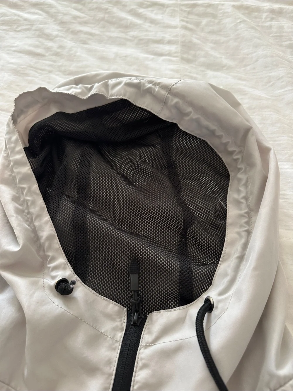 Mercedes-Benz Men's Light Gray Zip-Up Hoodie